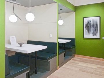 Espacio de oficina en renta para 3 personas en Centrum Park