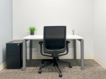 Uso de oficina privada bajo demanda en HQ Medellin, La Playa Medellin