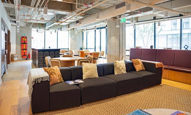 Alquiler de oficinas bellamente diseñadas para 4 personas en Bogota, Colina Campestre