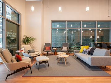 Alquiler de oficinas bellamente diseñadas para 2 personas en Bogota, Usaquén
