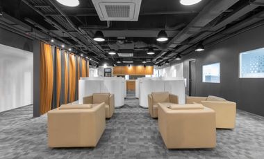 Espacio de oficina en renta para 5 personas en Bogota, La Calleja