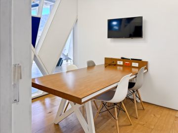 Espacio de oficina en renta para 5 personas en Bogota, Chapinero