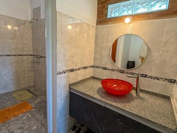 CASA EN VENTA EN TANTI, A POCOS KM DE VILLA CARLOS PAZ
