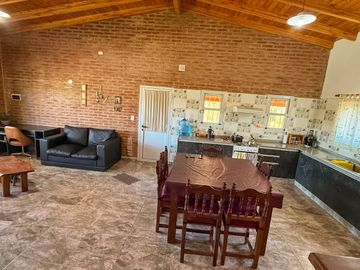CASA EN VENTA EN TANTI, A POCOS KM DE VILLA CARLOS PAZ