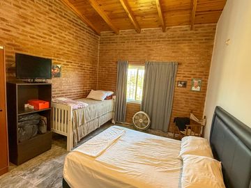 CASA EN VENTA EN TANTI, A POCOS KM DE VILLA CARLOS PAZ