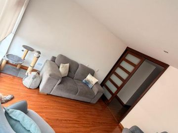 Apartamento en venta de 3 habitaciones con balcón en Bogotá, Lisboa.