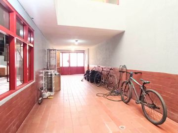 Casa en venta de 5 habitaciones en Bogotá, Gilmar.