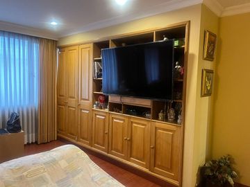 Apartamento en venta de 4 habitaciones en Bogotá, Santa Bárbara Occidental.