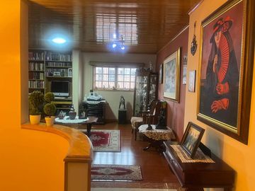 Apartamento en venta de 4 habitaciones en Bogotá, Santa Bárbara Occidental.