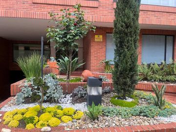 Apartamento en venta de 4 habitaciones en Bogotá, Santa Bárbara Occidental.