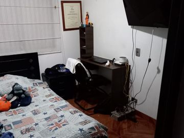 Casa en venta de 6 habitaciones en Bogotá, Molinos del viento.
