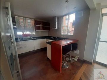 Casa en venta de 3 habitaciones con patio en Bogotá, Colinas de Suba.
