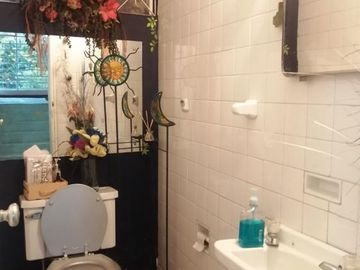 Casa en venta de 5 habitaciones con jardín en Bogotá, Santa Ana Occidental.