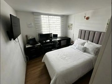 Apartamento en venta de 4 habitaciones con terraza en Bogotá, Nicolás de Federman.