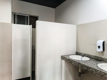 Apartamento en venta de 2 habitaciones con balcón en Bogotá, Fontibón.