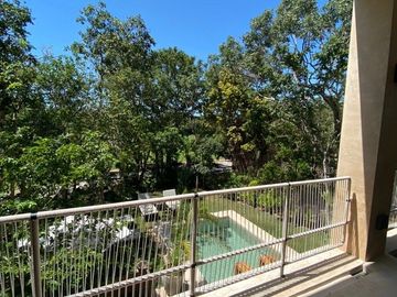 Venta de Villa con Campo de Golf en Playa del Carmen, Quintana Roo.