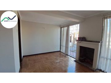 Casa en arriendo  en LA CISTERNA