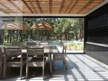 Casa en  Venta, BARRIO COSTA ESMERALDA, GOLF, LOTE AL 300