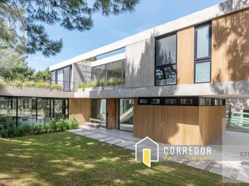 Casa en  Venta, BARRIO COSTA ESMERALDA, GOLF, LOTE AL 300