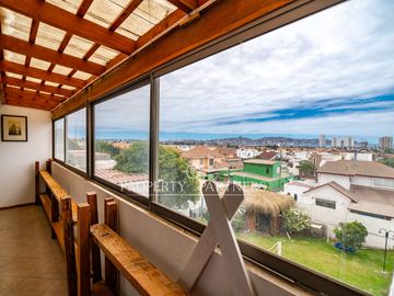 Arriendo Residencia con Pequeño Spa Privado en El Rosario de Peñuelas, La Serena