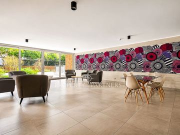 Moderno y espectacular departamento con cocina integrada, Hermanos Cabot