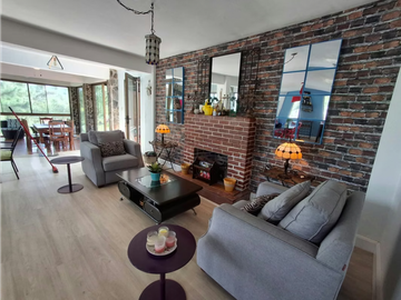 Se vende hermosa casa en Altos de Cerro Azul