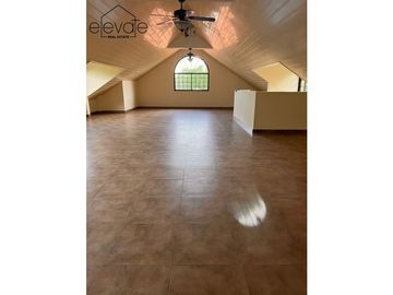 CASA EN ALBROOK - ANCON