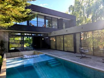 ALQUILER CASA AMOBLADA BARRIO LA ZAGALA