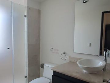 Departamento en  Lomas Country Club (adentro)