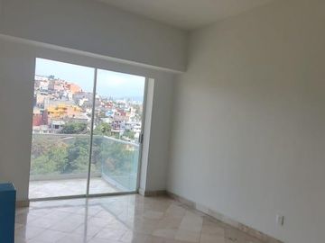 Departamento en  Lomas Country Club (adentro)
