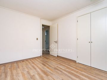 Venta de remodelado duplex en excelente estado.