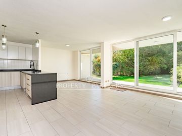 Venta de remodelado duplex en excelente estado.