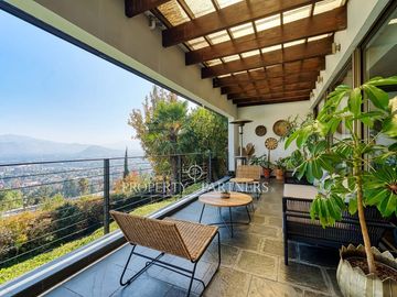 Moderna casa con espectacular vista