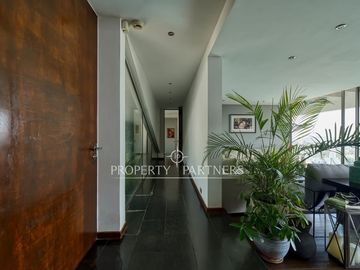 Moderna casa con espectacular vista