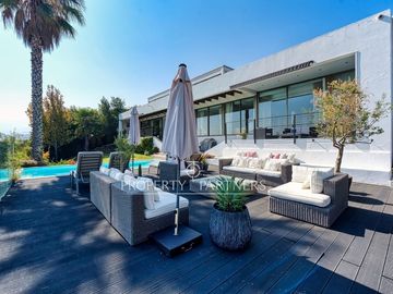 Moderna casa con espectacular vista
