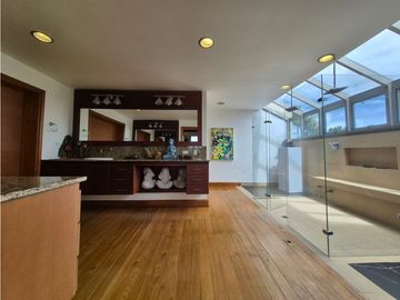 VENTA CASA INDEPENDIENTE - ALTO DE PALMAS CON CABALLERIZAS