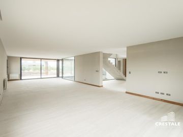 Venta / permuta - Casa 3 dormitorios y escritorio - Vida barrio cerrado, Funes.