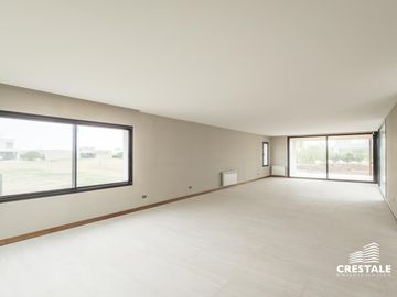 Venta / permuta - Casa 3 dormitorios y escritorio - Vida barrio cerrado, Funes.