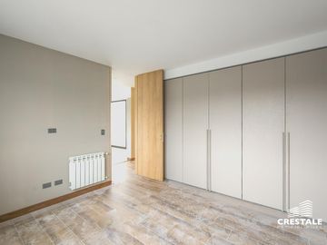Venta / permuta - Casa 3 dormitorios y escritorio - Vida barrio cerrado, Funes.