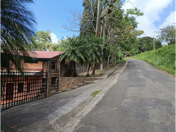 SE VENDE FINCA DE 26 HECTAREA UBICADA EN EL CACAO CAPIRA NEGOCIABLE