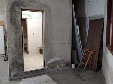 ALQUILER AMPLIO GALPON DEPOSITO BARRIO SAN VICENTE