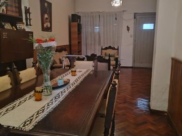IDEAL INVERSIÓN, CASA PARA RECICLAR- FLIPPING