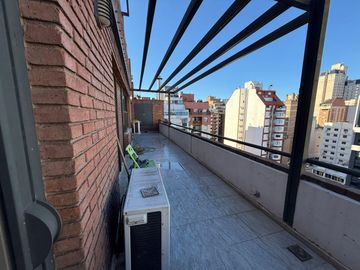 VENTA| Depto APTO CREDITO 3 dormitorios  CON 2 COCHERAS en Nueva Córdoba - TAP8006371