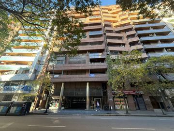VENTA| Depto APTO CREDITO 3 dormitorios  CON 2 COCHERAS en Nueva Córdoba - TAP8006371
