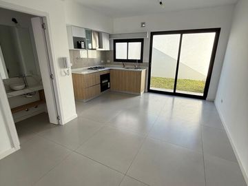 Triplex a Estrenar en Florida