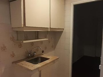 Palermo Piso de 3 ambientes   Escritorio Balcón Baño y Toilette Lavadero