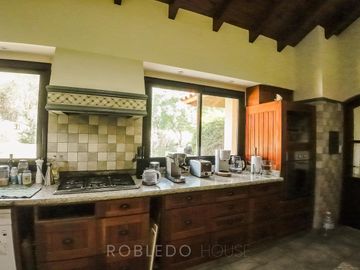 Casa en venta Valle Escondido Club de Campo Salta Capital