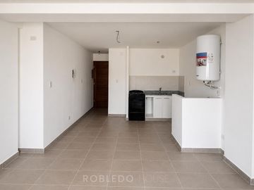 Venta monoambiente a estrenar Maipú al 1000 Salta (No apto Crédito - sin cochera)