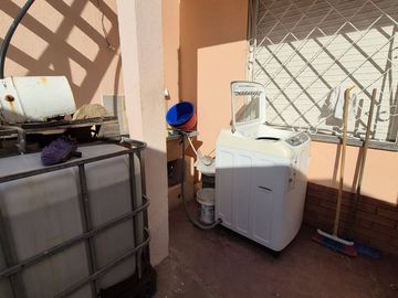 ALQUILER CASA 3 AMB COC QUINCHO TERRAZA. LANUS E
