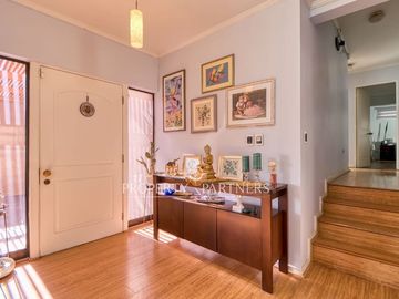 Venta casa con espectacular vista al mar y piscina - Jardines del Sur